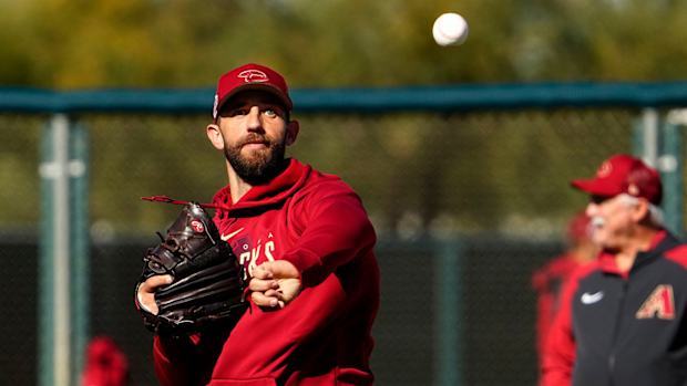 Rangers' Bruce Bochy Gets Hilarious Game 7 Proposition From Madison Bumgarner